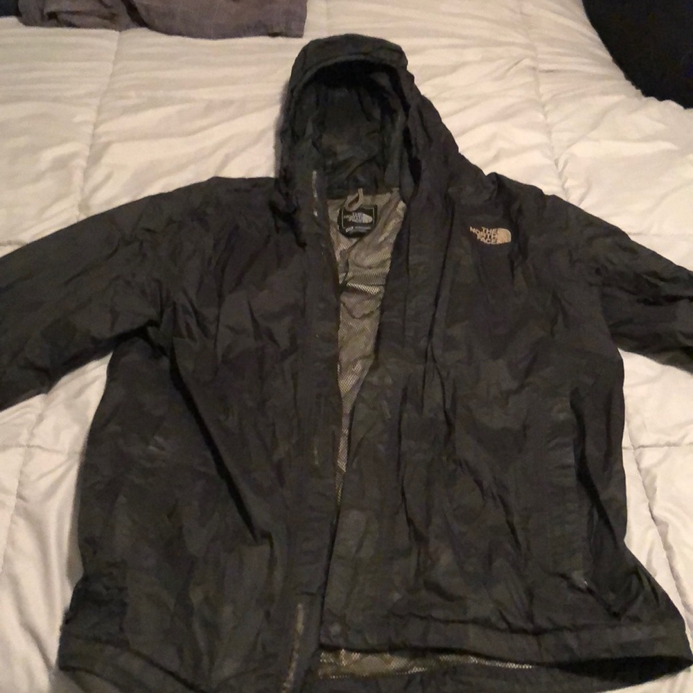 North face wind breaker